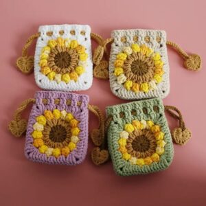 best selling lovely sunflower crochet bag hollow out vintage crochet bag handmade gift mini vintage keychain